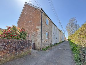 Photo 17- click for photo gallery